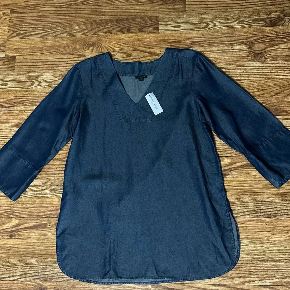 Ann Taylor split sides